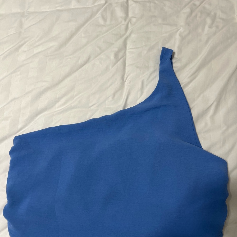 Boohoo One Shoulder Crop Top